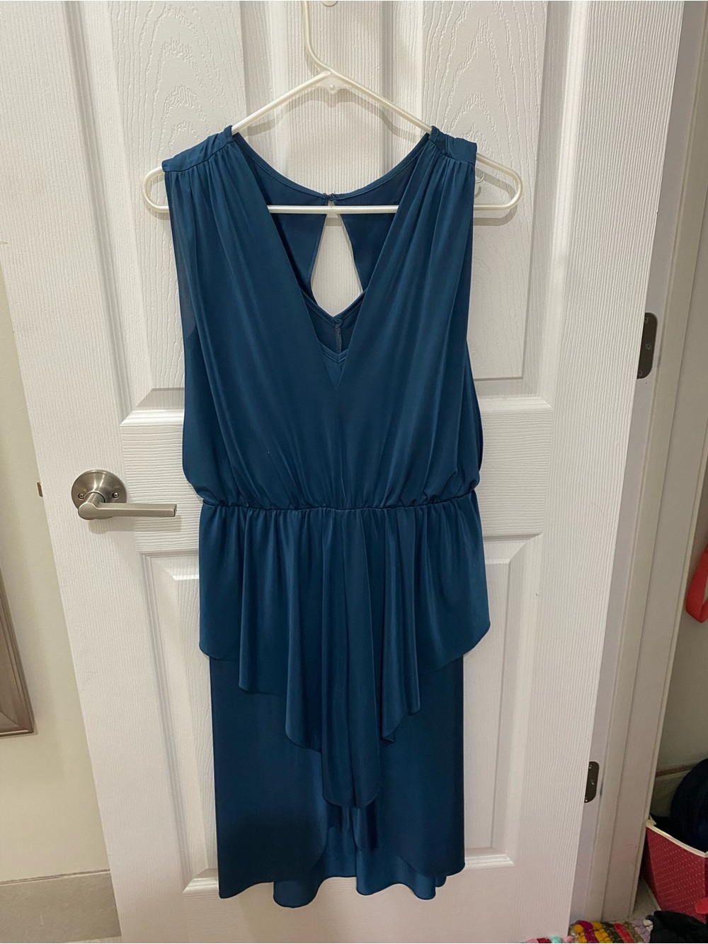 Teal Blue Sleeveless V-Neck Draped Cocktail Dress